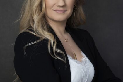 Bezpieczeństwo na drodze zaczyna się wtedy, gdy bierzemy odpowiedzialność za innych ludzi Komentarz ekspercki Karolina Praszek-Gołębiewska