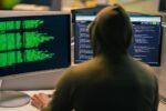 https://e-tygodnik.pl/falszywy-glos-prawdziwe-straty-nowa-era-cyberatakow/
