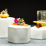 NAMIĘTNOŚĆ NA TALERZU: KULINARNA FILOZOFIA UWODZENIA WEDŁUG GWIAZDKOWEGO SZEFA KUCHNI